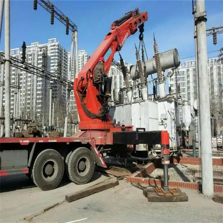 岱岳就近吊车出租|工地厂房吊装设备租赁|24小时高效响应