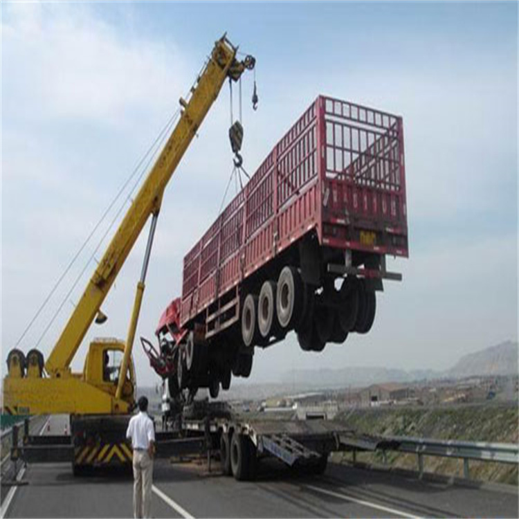 岱岳吊车吊运安全措施